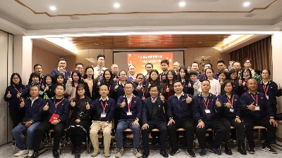 中共石碣镇委党校副校长莅临mgm金狮会贵宾线路指导党建工作