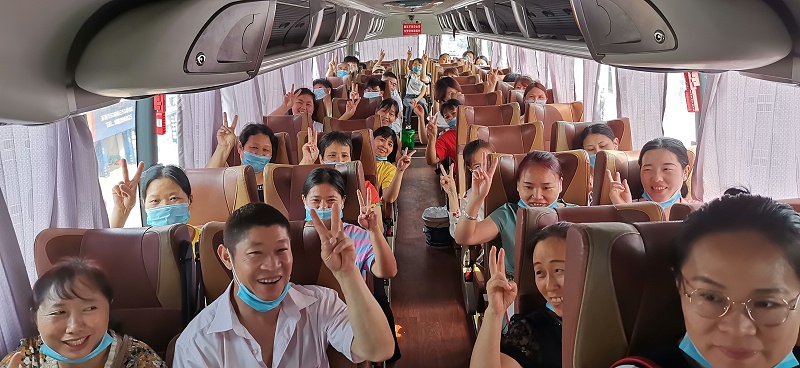 嘉友生日会——感恩有你，一路同行！